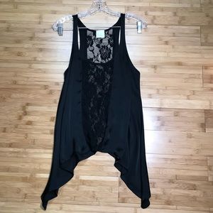 LOLA BLACK LACE TANK